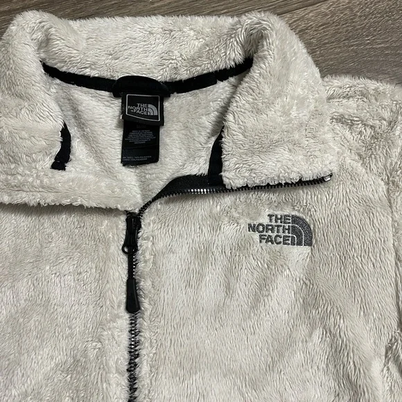 The North Face Osito jacket! - Picture 2 of 5